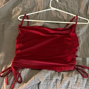 Red loose crop top